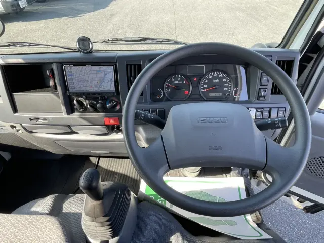 いすゞ エルフ TRG-NJS85AN(4WD)の写真26