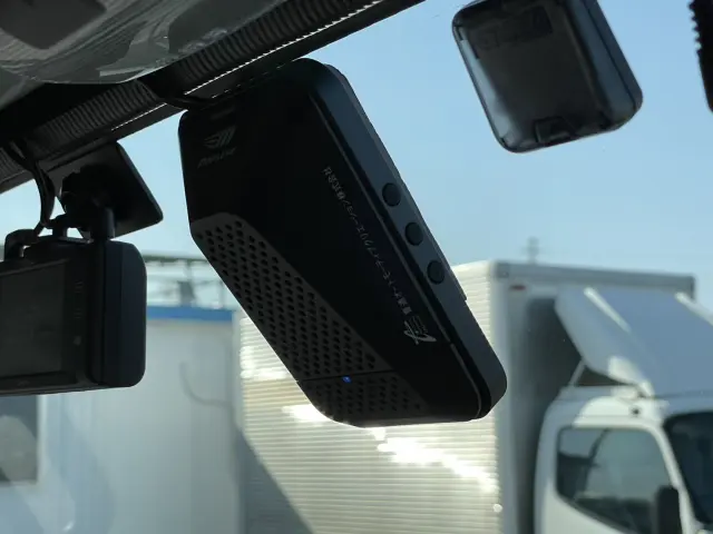 いすゞ エルフ TRG-NJS85AN(4WD)の写真30