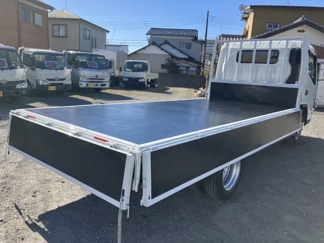 三菱 キャンター 2RG-FEB80(2WD)の写真18