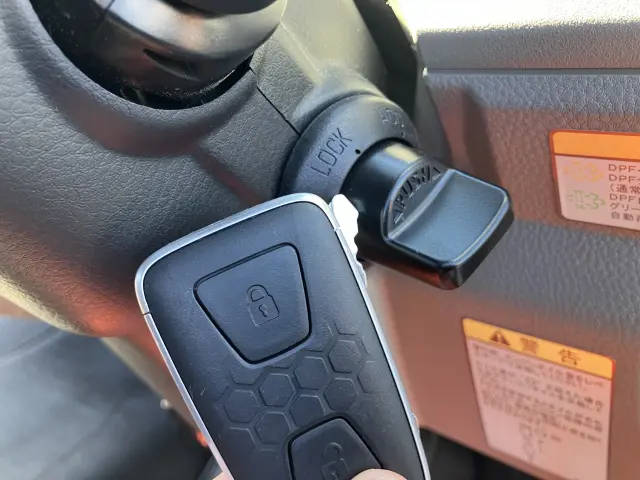 三菱 キャンター 2RG-FEB80(2WD)の写真34