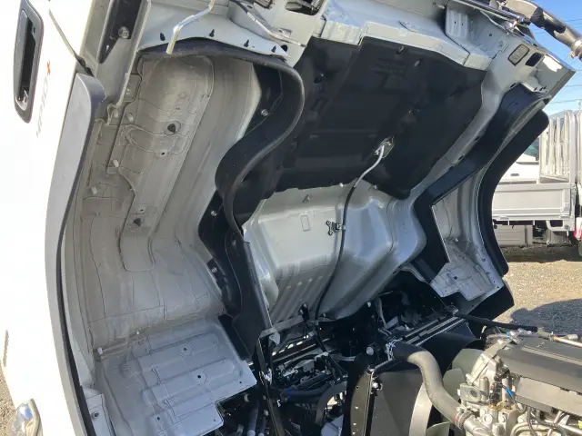 三菱 キャンター 2RG-FEB80(2WD)の写真37