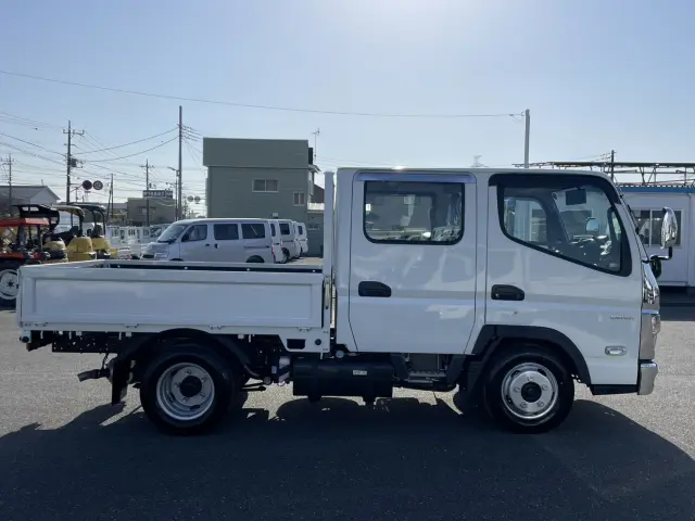 三菱 キャンター 2RG-FBA20(2WD)の写真4