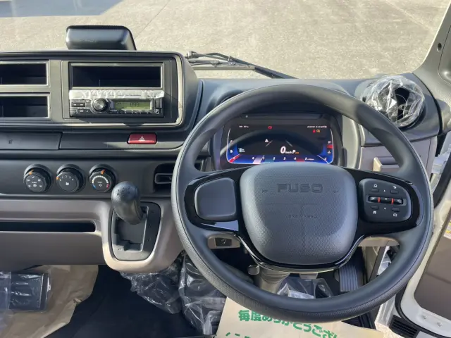 三菱 キャンター 2RG-FBA20(2WD)の写真26