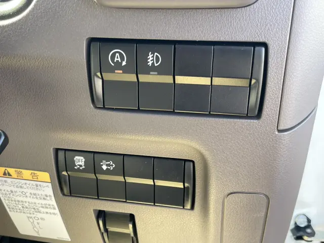 三菱 キャンター 2RG-FBA20(2WD)の写真32