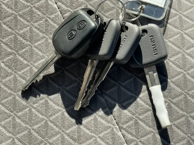 いすゞ エルフ TPG-NJR85A(2WD)の写真26