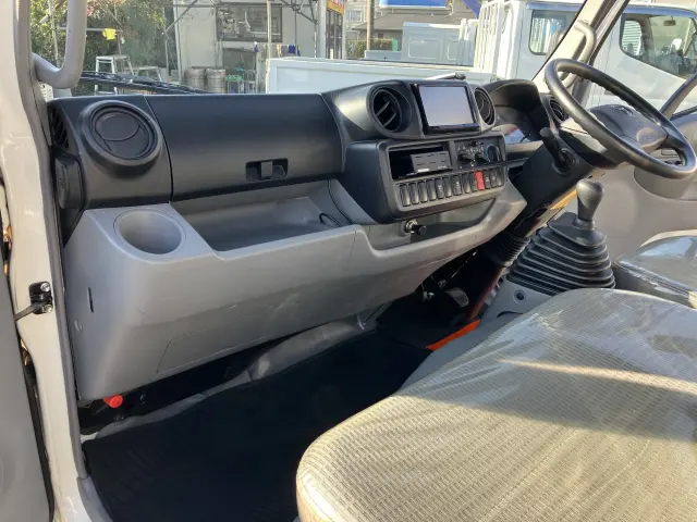 トヨタ ダイナ TKG-XZU645(2WD)の写真27