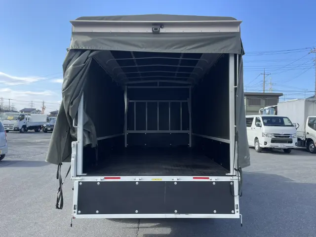 三菱 キャンター 2RG-FEAV0(2WD)の写真11