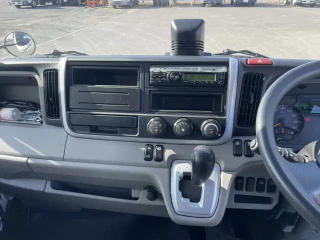 三菱 キャンター 2RG-FEAV0(2WD)の写真26