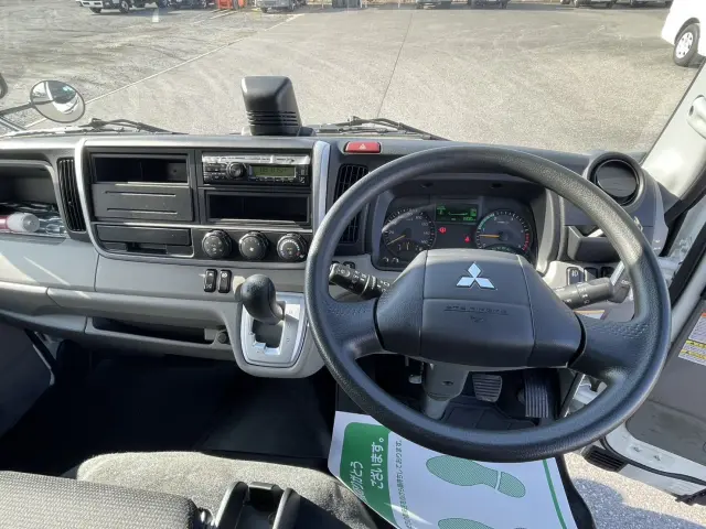 三菱 キャンター 2RG-FEAV0(2WD)の写真27