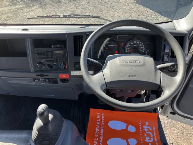 いすゞ エルフ TRG-NPR85AR(2WD)の写真7