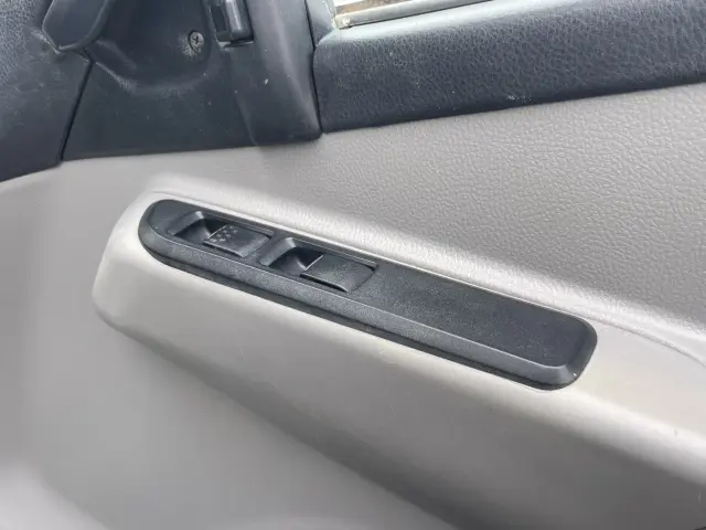 三菱 キャンター 2PG-FEB50(2WD)の写真13