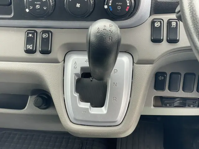 三菱 キャンター 2PG-FEB50(2WD)の写真26