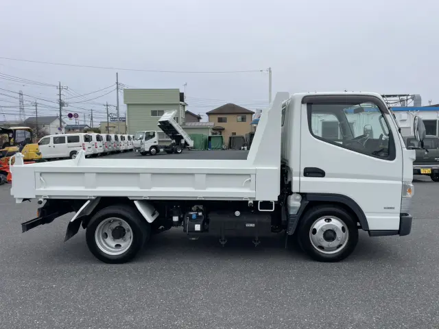 三菱 キャンター TPG-FBA30(2WD)の写真4