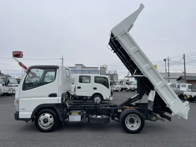 三菱 キャンター TPG-FBA30(2WD)の写真32