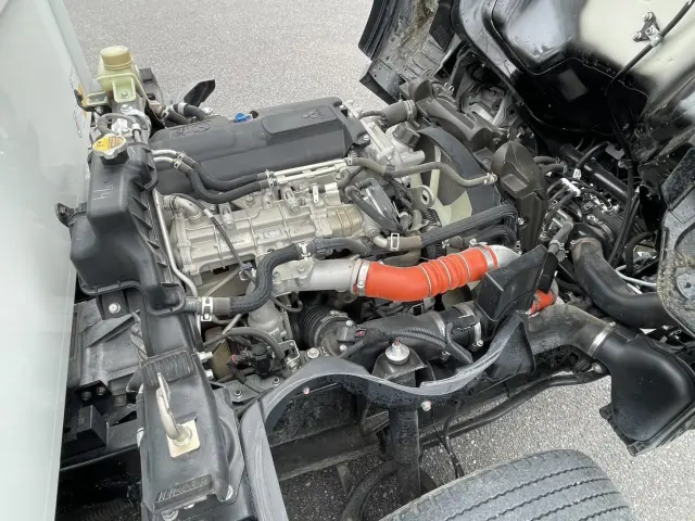 三菱 キャンター TPG-FBA30(2WD)の写真34