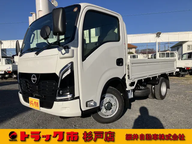 日産 アトラス 3DF-AHR87AF(2WD)の写真1