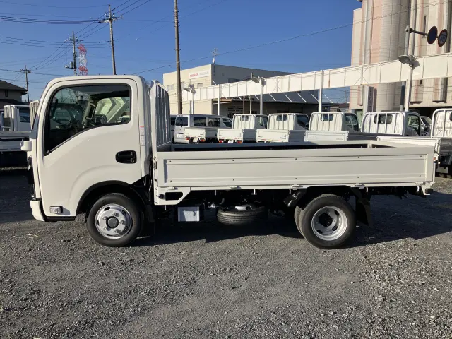 日産 アトラス 3DF-AHR87AF(2WD)の写真47
