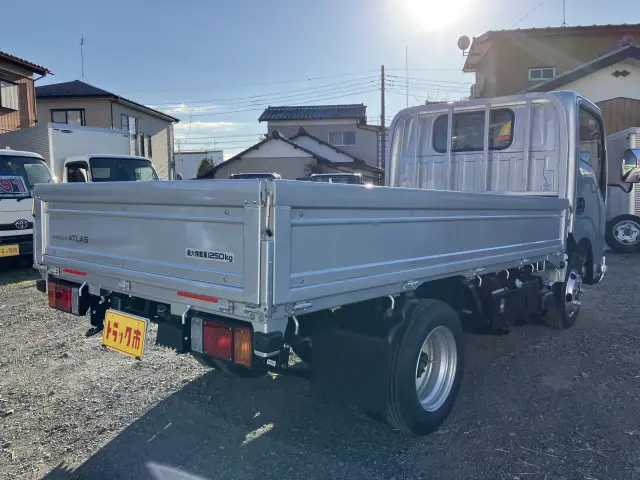 日産 アトラス 3DF-AHR87AF(2WD)の写真3