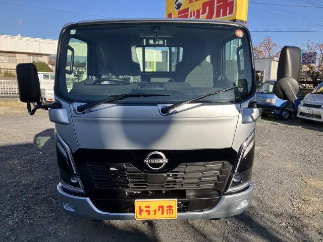 日産 アトラス 3DF-AHR87AF(2WD)の写真9