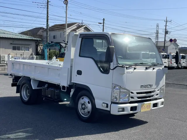 いすゞ エルフ TPG-NKR85AD(2WD)の写真4