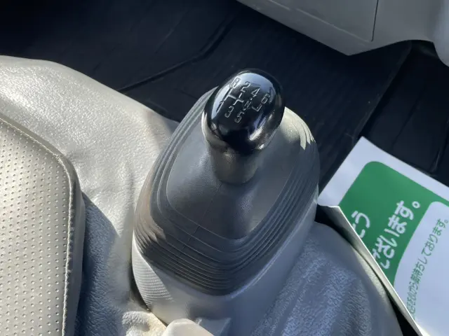 いすゞ エルフ TPG-NKR85AD(2WD)の写真22