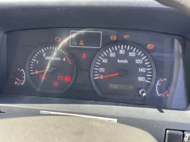 いすゞ エルフ TPG-NKR85AD(2WD)の写真24