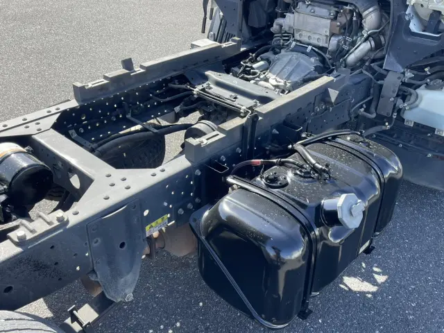 いすゞ エルフ TPG-NKR85AD(2WD)の写真31