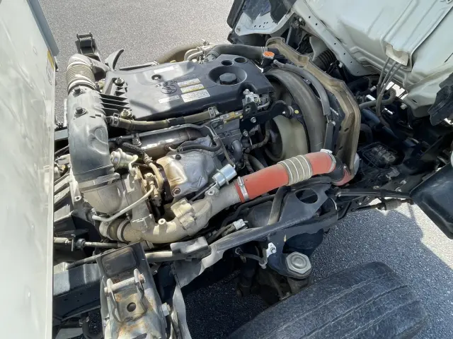 いすゞ エルフ TPG-NKR85AD(2WD)の写真36