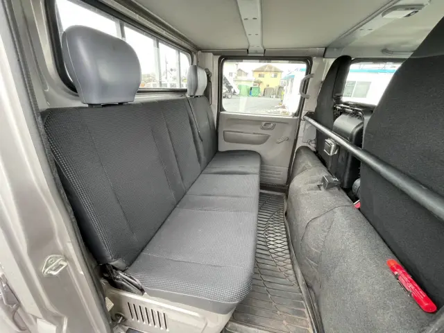 三菱 キャンター TPG-FBA00(2WD)の写真22