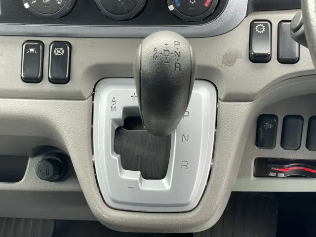 三菱 キャンター TPG-FBA00(2WD)の写真29