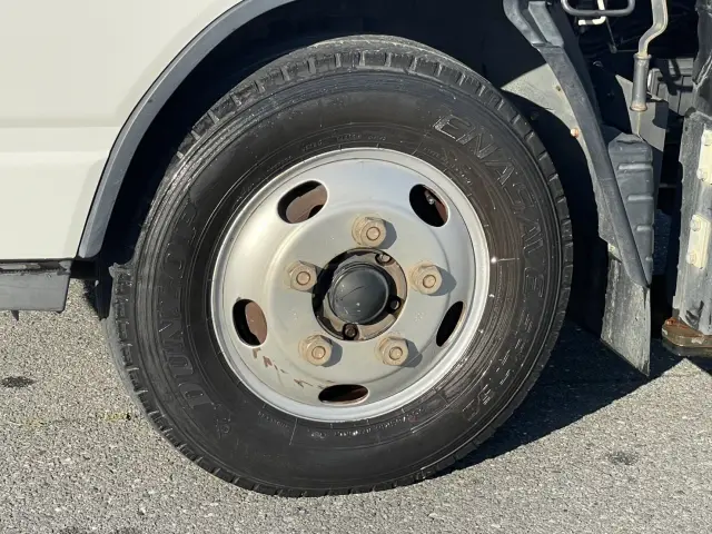 三菱 キャンター TPG-FEA50(2WD)の写真9