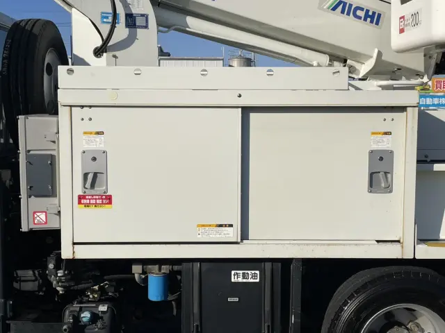 三菱 キャンター TPG-FEA50(2WD)の写真13