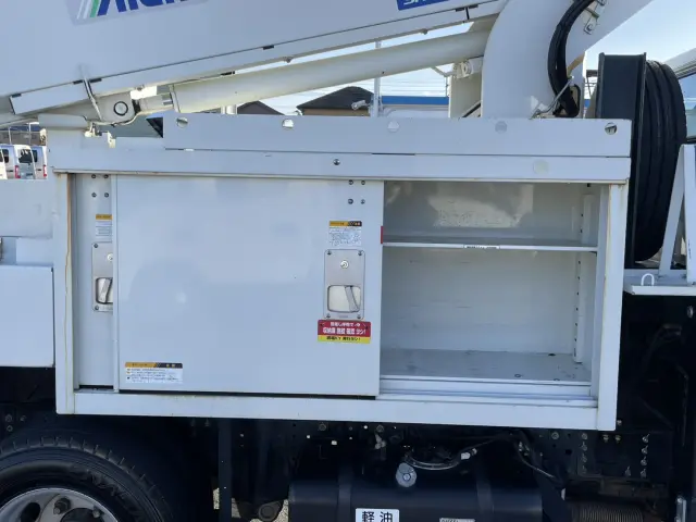 三菱 キャンター TPG-FEA50(2WD)の写真14