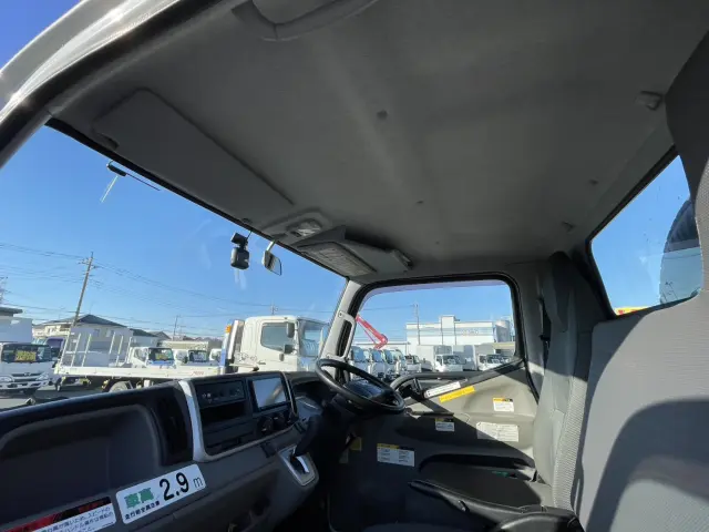 三菱 キャンター TPG-FEA50(2WD)の写真19