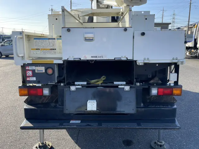 三菱 キャンター TPG-FEA50(2WD)の写真40