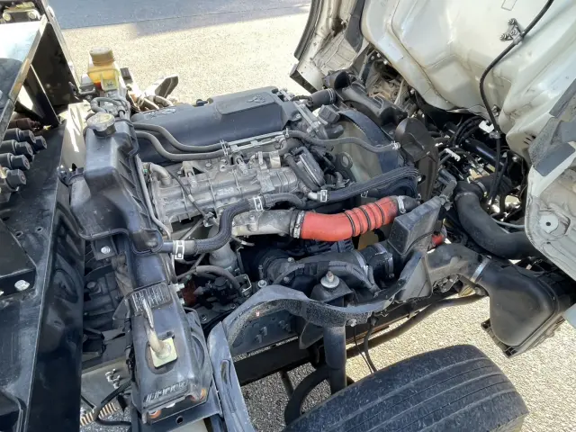 三菱 キャンター TPG-FEA50(2WD)の写真45