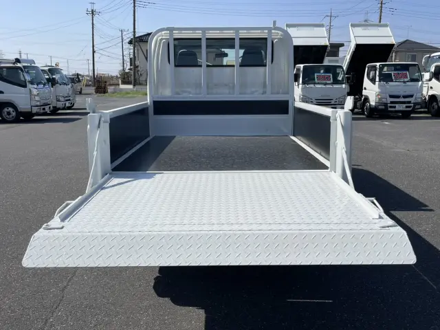 日野 デュトロ TPG-XZU605M(2WD)の写真8