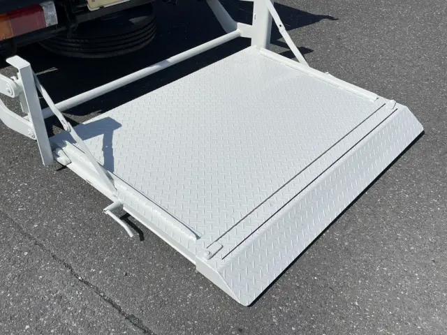 日野 デュトロ TPG-XZU605M(2WD)の写真12