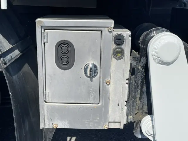 日野 デュトロ TPG-XZU605M(2WD)の写真18