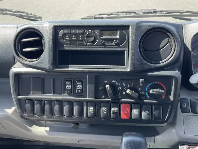 日野 デュトロ TPG-XZU605M(2WD)の写真25