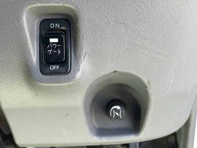 日野 デュトロ TPG-XZU605M(2WD)の写真31