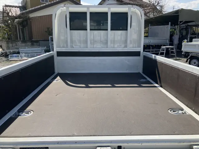 日野 デュトロ 2RG-XZU605M(2WD)の写真4