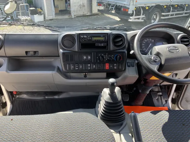 日野 デュトロ 2RG-XZU605M(2WD)の写真7