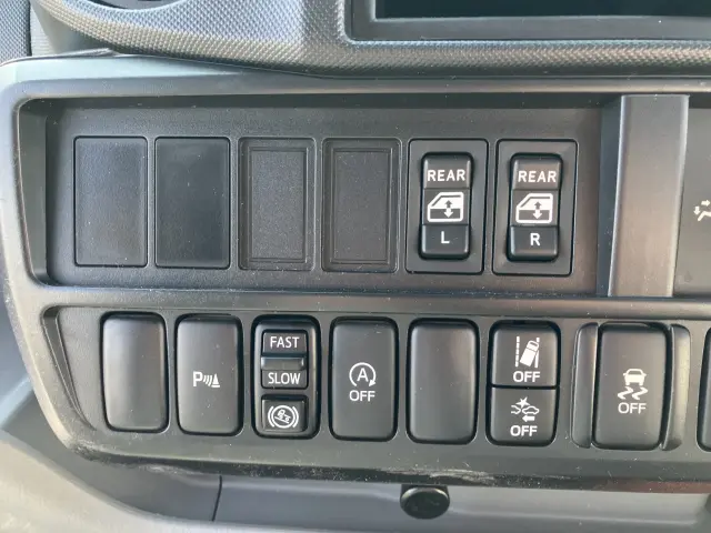 日野 デュトロ 2RG-XZU605M(2WD)の写真33