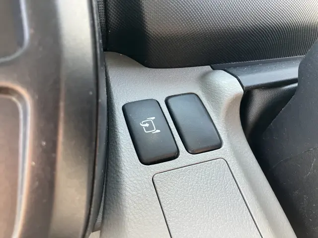 日野 デュトロ 2RG-XZU605M(2WD)の写真34