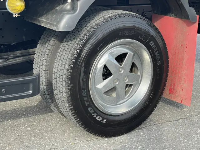 いすゞ エルフ 2RG-NPR88AR(2WD)の写真12