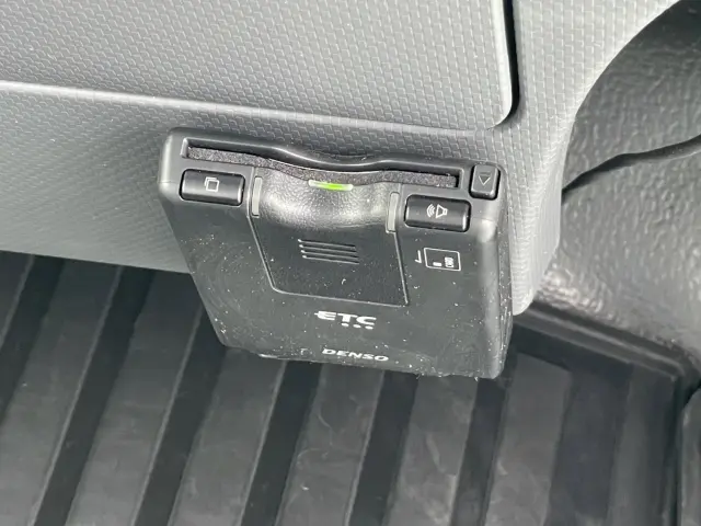 いすゞ エルフ 2RG-NPR88AR(2WD)の写真26