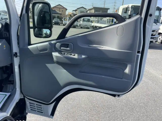 トヨタ ダイナ 3BF-TRY230(2WD)の写真12