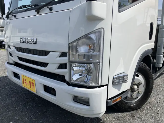 いすゞ エルフ 2RG-NNR88AR(2WD)の写真8