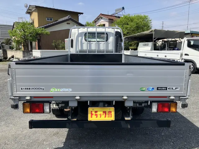いすゞ エルフ 2RG-NNR88AR(2WD)の写真15